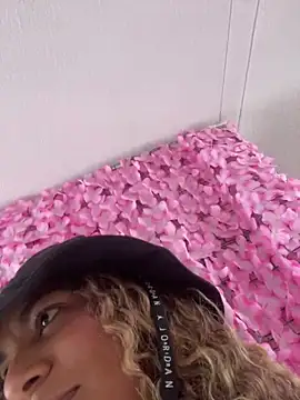 AngelPinkk  online show from 03/22/26, 08:10