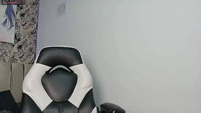 Tinyscarlett online show from 02/08/26, 11:13