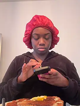 icelyne 2001 online show from 02/24/26, 05:36