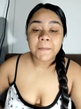 Snapshot of cami__sexy chatting on 07/18/26, 10:51 cami sexy online show from 07/18/26, 10:51
