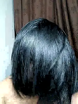 Snapshot of cami__sexy chatting on 02/25/26, 02:45 cami sexy online show from 02/25/26, 02:45