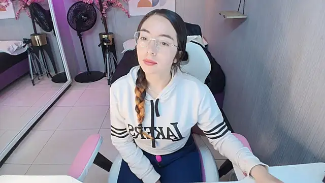 Veronica miiller online show from 02/03/26, 07:19