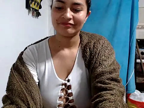 Snapshot of Scarlett_Hot69 chatting on 02/01/26, 06:44 Scarlett Hot69 online show from 02/01/26, 06:44