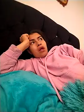 Scarlett Hot69 online show from 03/25/26, 07:35