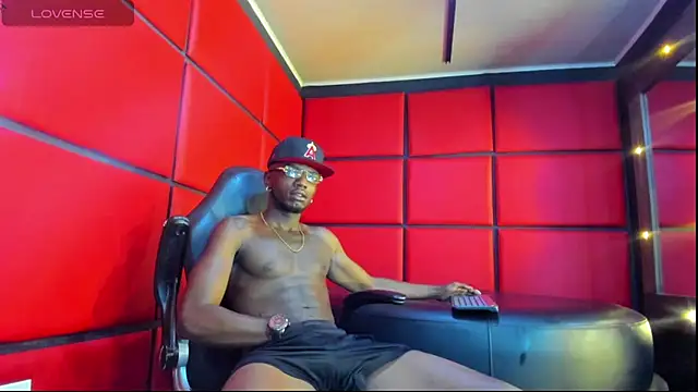 Snapshot of Jeff_Black99 chatting on 02/19/26, 05:59 Jeff Black99 online show from 02/19/26, 05:59