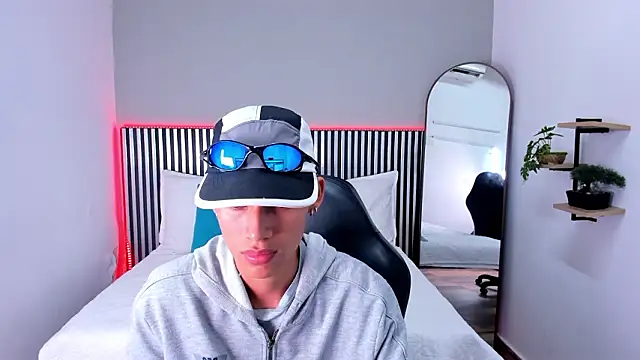 Snapshot of Astaroth_Grigori chatting on 02/17/26, 08:06 Astaroth Grigori online show from 02/17/26, 08:06