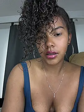 Snapshot of NovaCeleste chatting on 05/15/26, 04:05 NovaCeleste online show from 05/15/26, 04:05