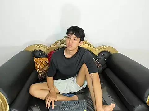 Snapshot of jisus_catt chatting on 01/18/26, 01:53 jisus catt online show from 01/18/26, 01:53