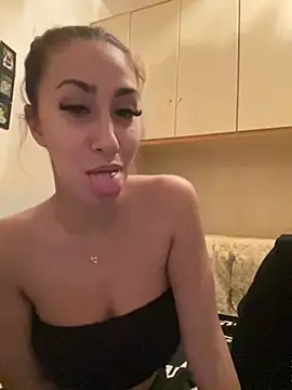 sarafragale online show from 02/11/26, 05:35