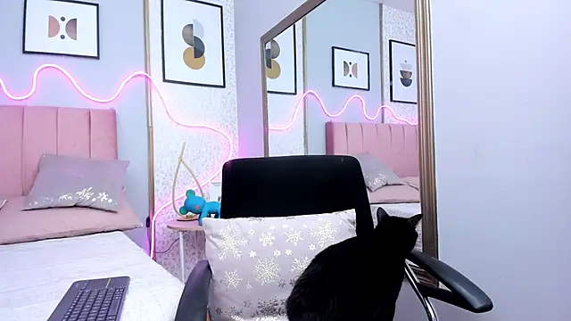 Snapshot of SAMMYLEWISMD chatting on 01/31/26, 07:12 SAMMYLEWISMD online show from 01/31/26, 07:12