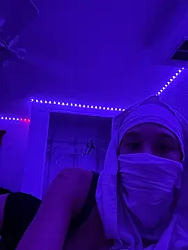 SexySkiBunny online show from 01/15/26, 05:22