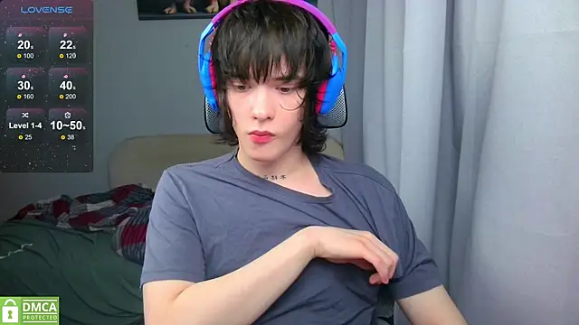 LeonBoykisser online show from 05/19/26, 10:06