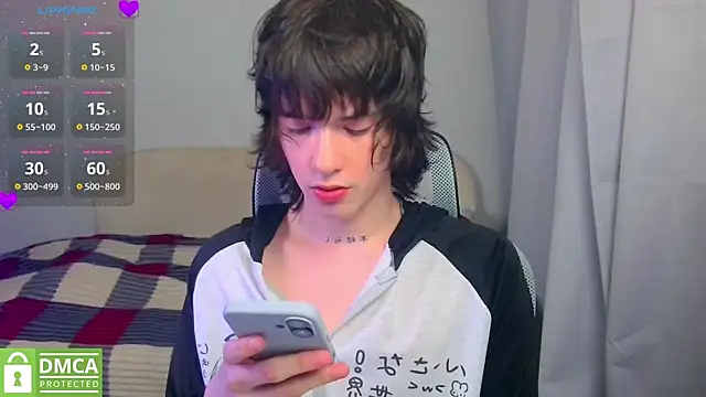 LeonBoykisser online show from 07/22/26, 06:32