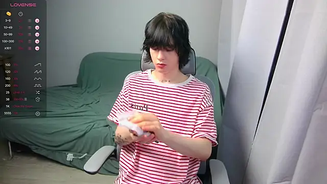 LeonBoykisser online show from 03/04/26, 03:53