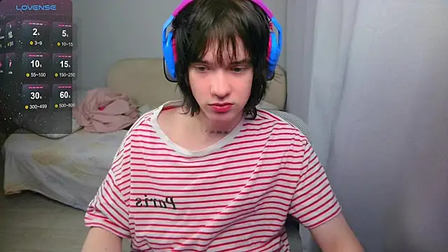 LeonBoykisser online show from 05/12/26, 04:57