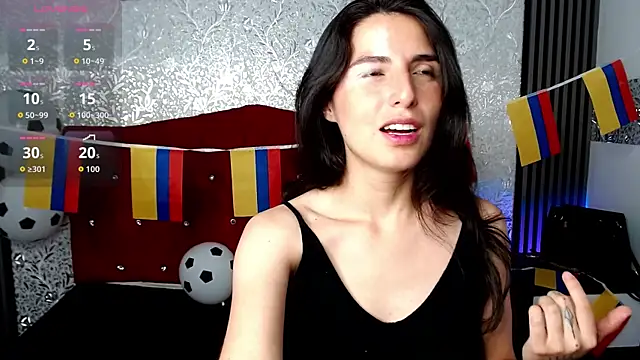 Snapshot of MiaVelasquez01 chatting on 06/17/26, 04:17 MiaVelasquez01 online show from 06/17/26, 04:17