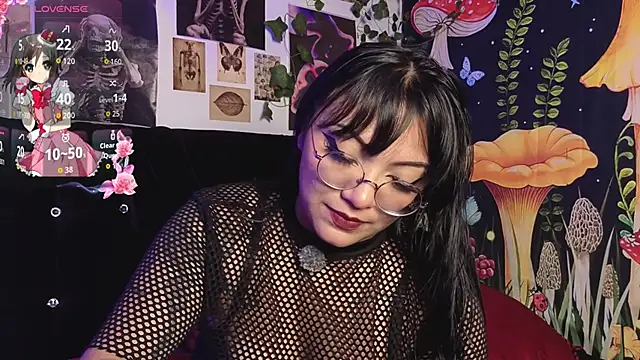 victoriia thompson online show from 02/07/26, 08:28