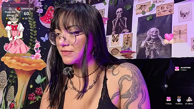 victoriia thompson online show from 03/01/26, 08:20