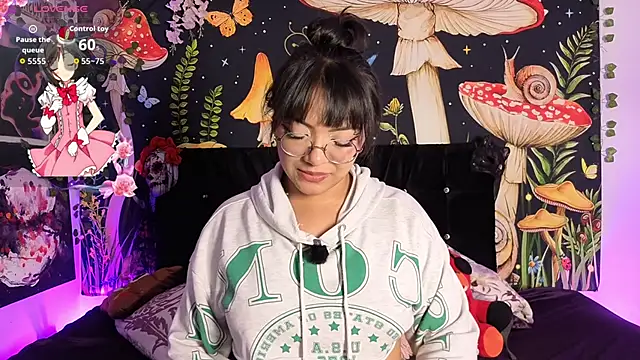 victoriia thompson online show from 04/09/26, 09:10