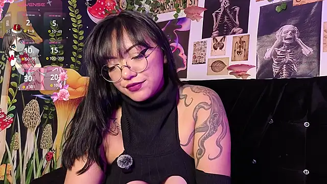 victoriia thompson online show from 03/02/26, 08:38