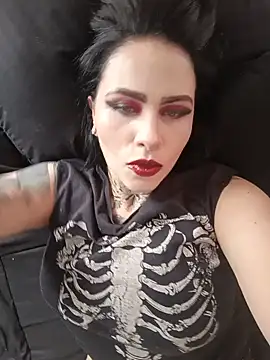 Mistressolivia07 online show from 05/18/26, 06:12