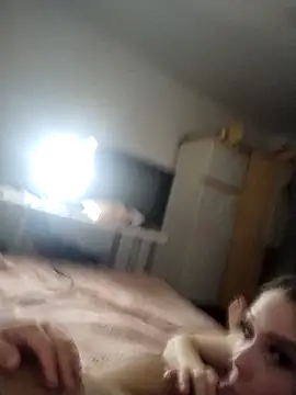 Snapshot of Gabysweetrds chatting on 03/03/26, 06:04 Gabysweetrds online show from 03/03/26, 06:04