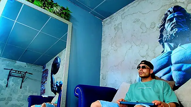 Vans Ross online show from 03/19/26, 07:36