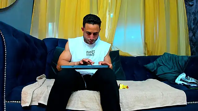 Vans Ross online show from 03/20/26, 07:37