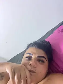 MorenaCariok online show from 01/14/26, 06:00