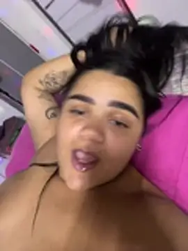 Snapshot of MorenaCariok chatting on 07/14/26, 11:05 MorenaCariok online show from 07/14/26, 11:05