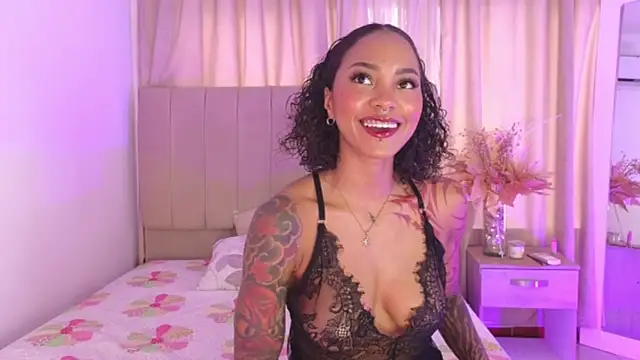 Snapshot of LizStorm_ chatting on 03/03/26, 07:10 LizStorm online show from 03/03/26, 07:10