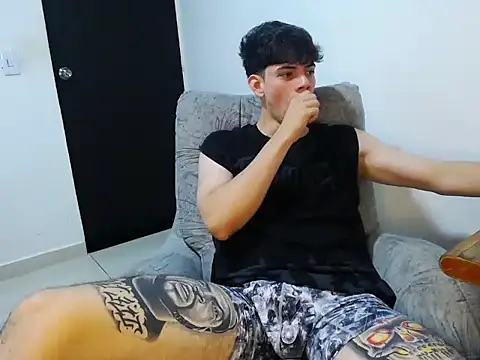 Snapshot of Joshh_miller chatting on 02/11/26, 06:13 Joshh miller online show from 02/11/26, 06:13