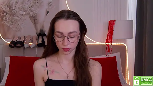 Emily Simon online show from 03/09/26, 05:11