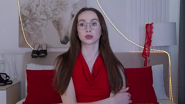 Emily Simon online show from 04/12/26, 05:33