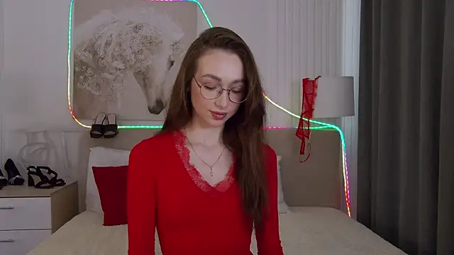 Emily Simon online show from 04/22/26, 05:25