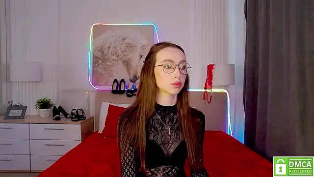 Emily Simon online show from 02/11/26, 05:29