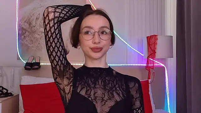 Emily Simon online show from 05/14/26, 04:53