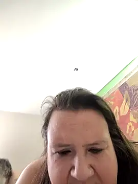 luvbug28 online show from 03/09/26, 03:10