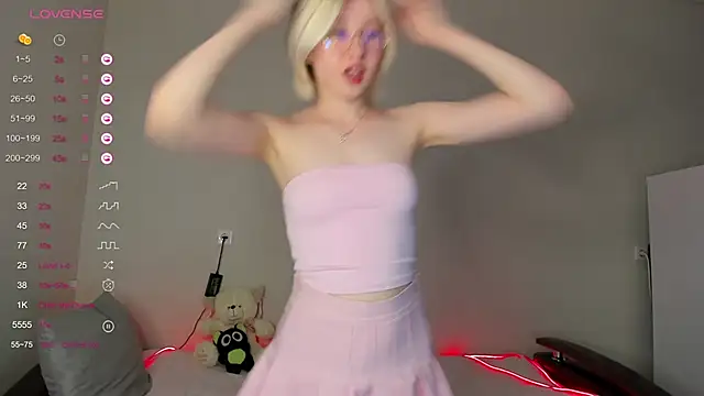 Allettaevee online show from 04/01/26, 01:41