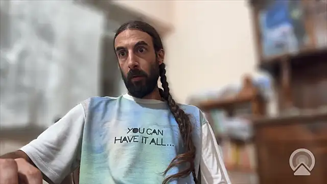 Snapshot of aircum99 chatting on 02/15/26, 04:39 aircum99 online show from 02/15/26, 04:39