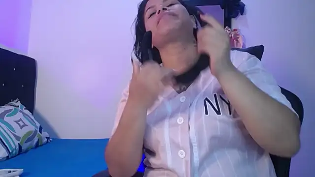 Aurora sanchess online show from 02/07/26, 03:25