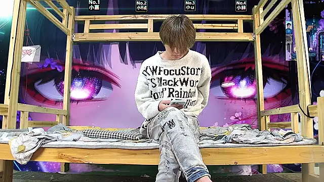 xiaohuangren01 online show from 03/15/26, 12:39