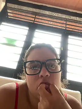 Julissa x online show from 02/13/26, 01:44