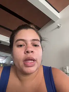 Julissa x online show from 02/10/26, 10:09