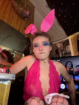 Snapshot of Tastybabe22 chatting on 01/17/26, 04:05 Tastybabe22 online show from 01/17/26, 04:05