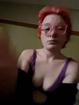 Snapshot of Tastybabe22 chatting on 03/11/26, 05:45 Tastybabe22 online show from 03/11/26, 05:45