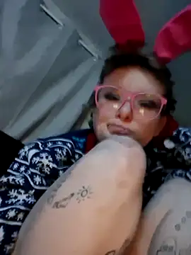 Snapshot of Tastybabe22 chatting on 02/11/26, 08:03 Tastybabe22 online show from 02/11/26, 08:03