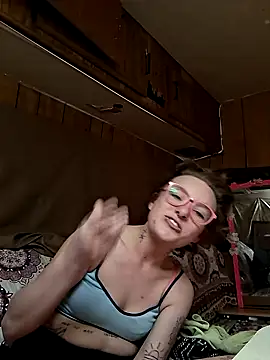 Snapshot of Tastybabe22 chatting on 02/08/26, 04:10 Tastybabe22 online show from 02/08/26, 04:10