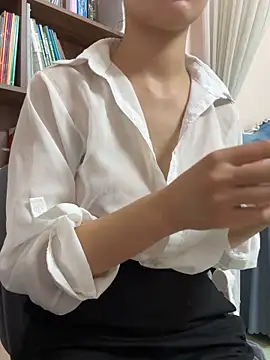 Snapshot of Mika-Spa21 chatting on 06/07/26, 05:12 Mika-Spa21 online show from 06/07/26, 05:12