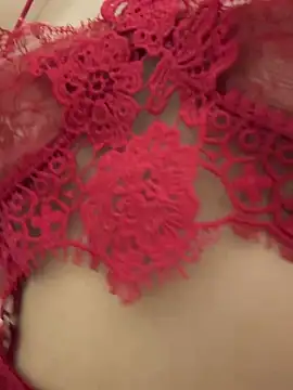 Snapshot of Mika-Spa21 chatting on 06/10/26, 01:01 Mika-Spa21 online show from 06/10/26, 01:01